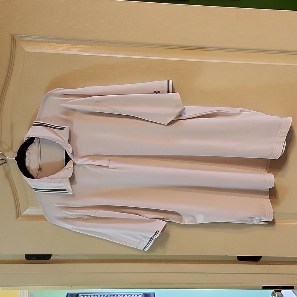 UNDER ARMOUR WHITE & GRAY GOLF POLO SHIRT